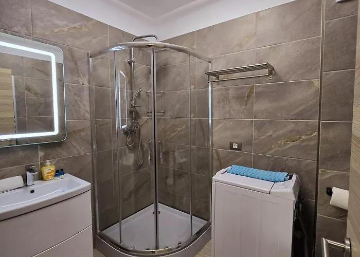 Bellmarina- And Pool Apartment Navodari