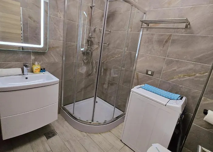 Bellmarina- And Pool Apartment Navodari