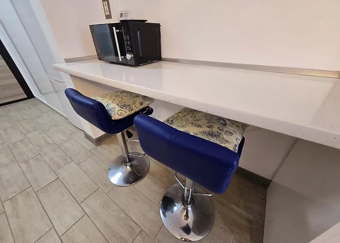 Bellmarina- And Pool Navodari