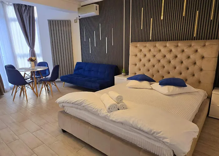 Bellmarina- And Pool