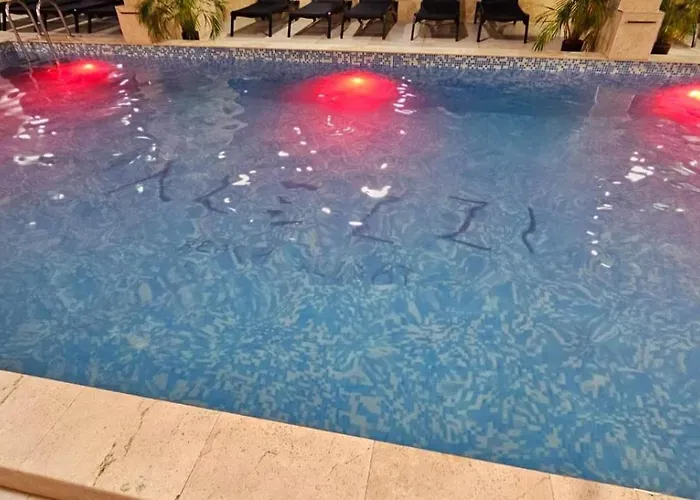 Bellmarina- And Pool Apartment Navodari